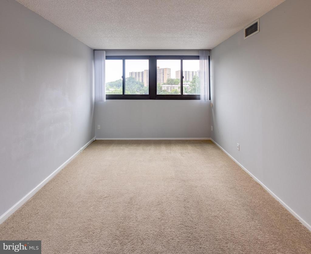 5911 EDSALL ROAD 406