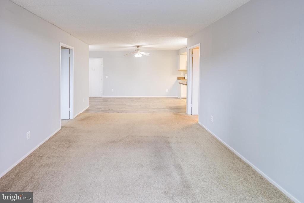 5911 EDSALL ROAD 406