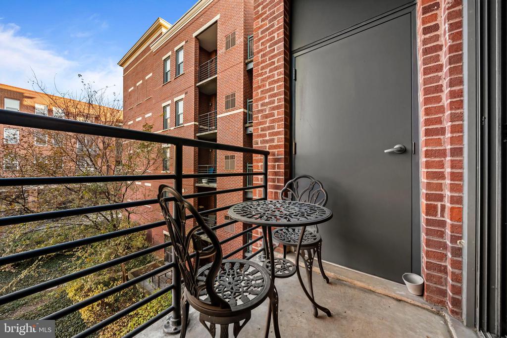 1111 ORONOCO STREET 326