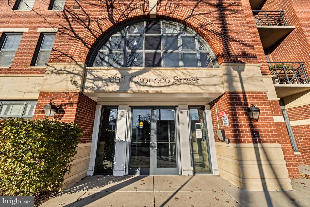 1111 ORONOCO STREET 326