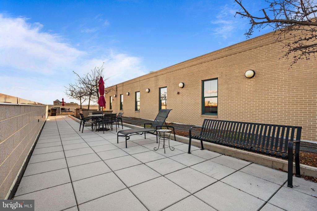 1111 ORONOCO STREET 326