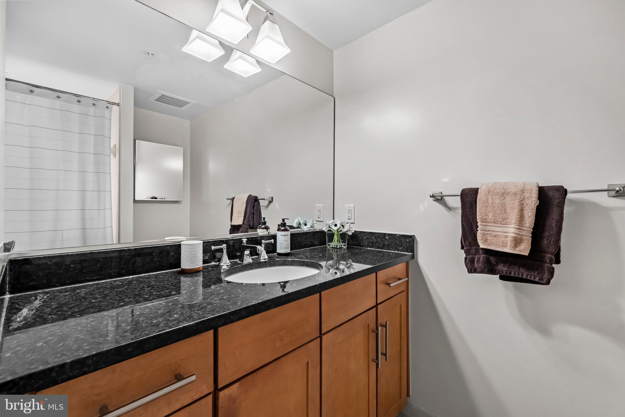 1111 ORONOCO STREET 326