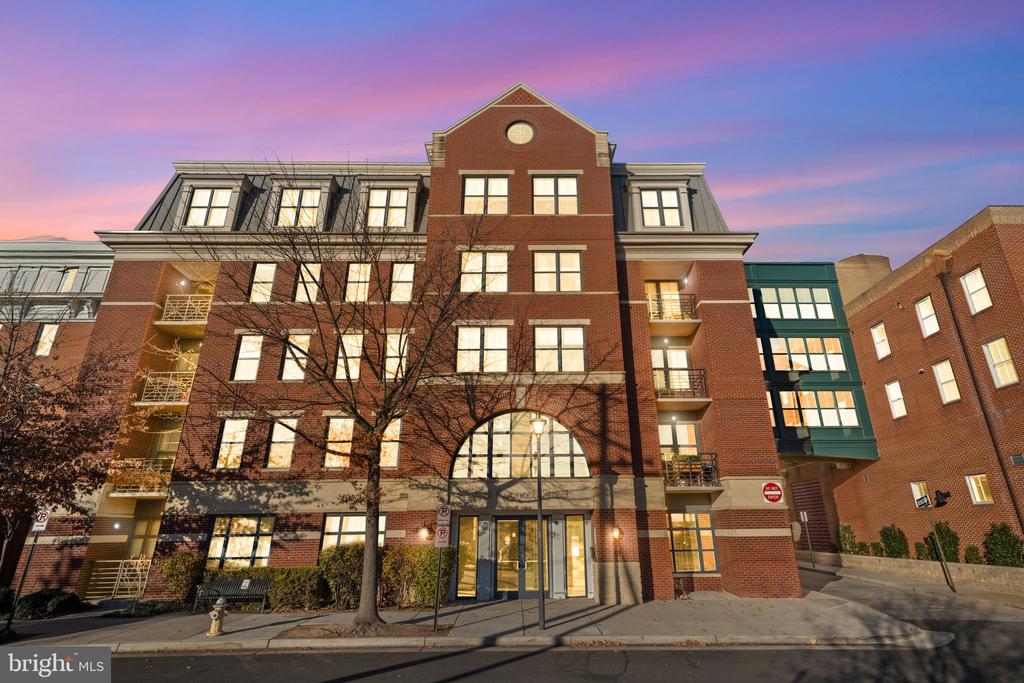 1111 ORONOCO STREET 326