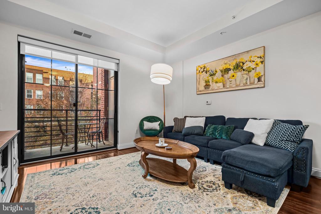 1111 ORONOCO STREET 326