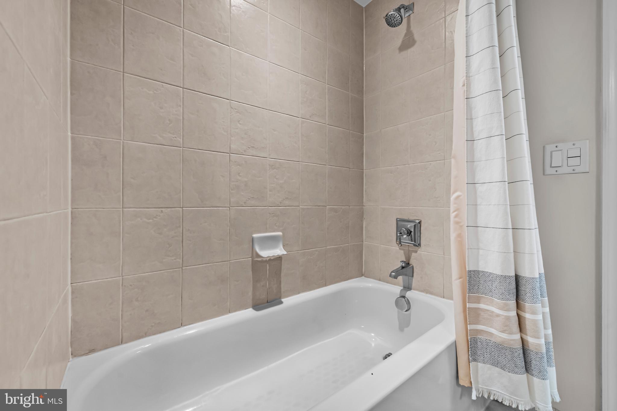 1111 ORONOCO STREET 326