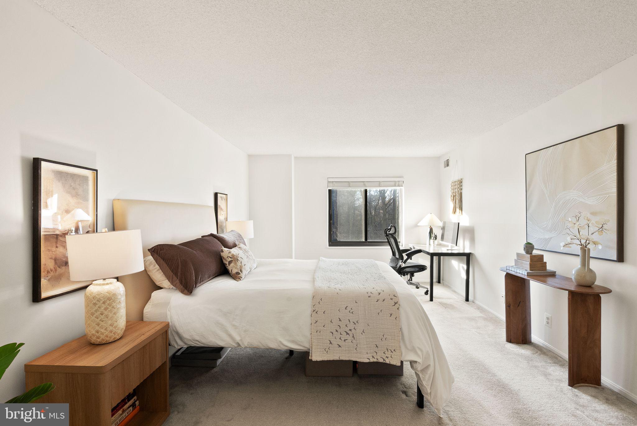 203 YOAKUM PARKWAY 507