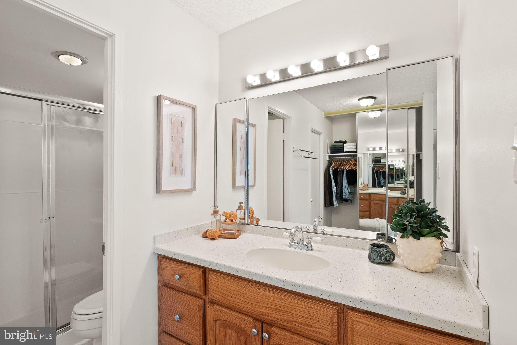 203 YOAKUM PARKWAY 507