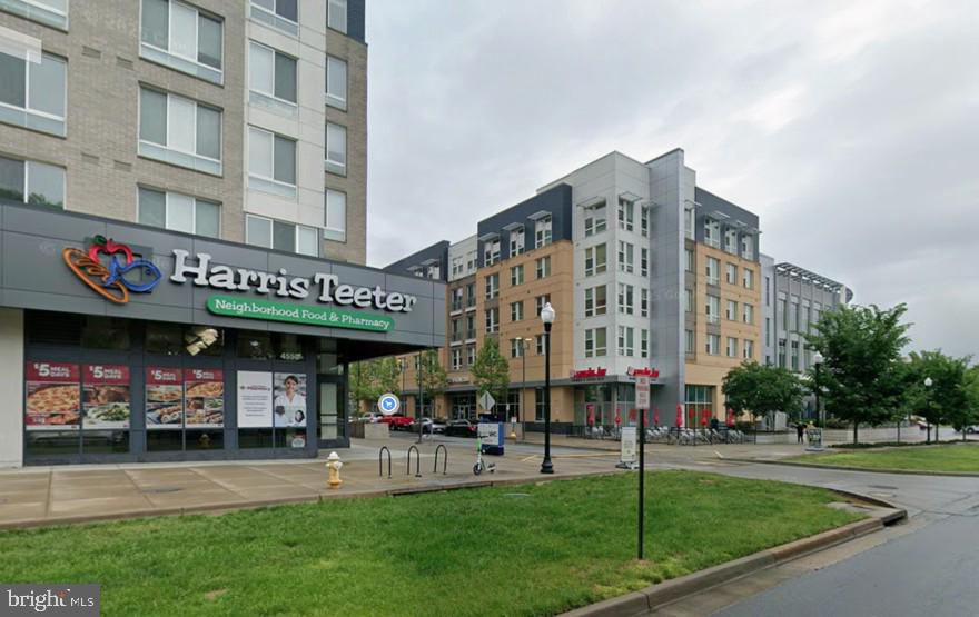 3101 N HAMPTON DRIVE Unit: 1411