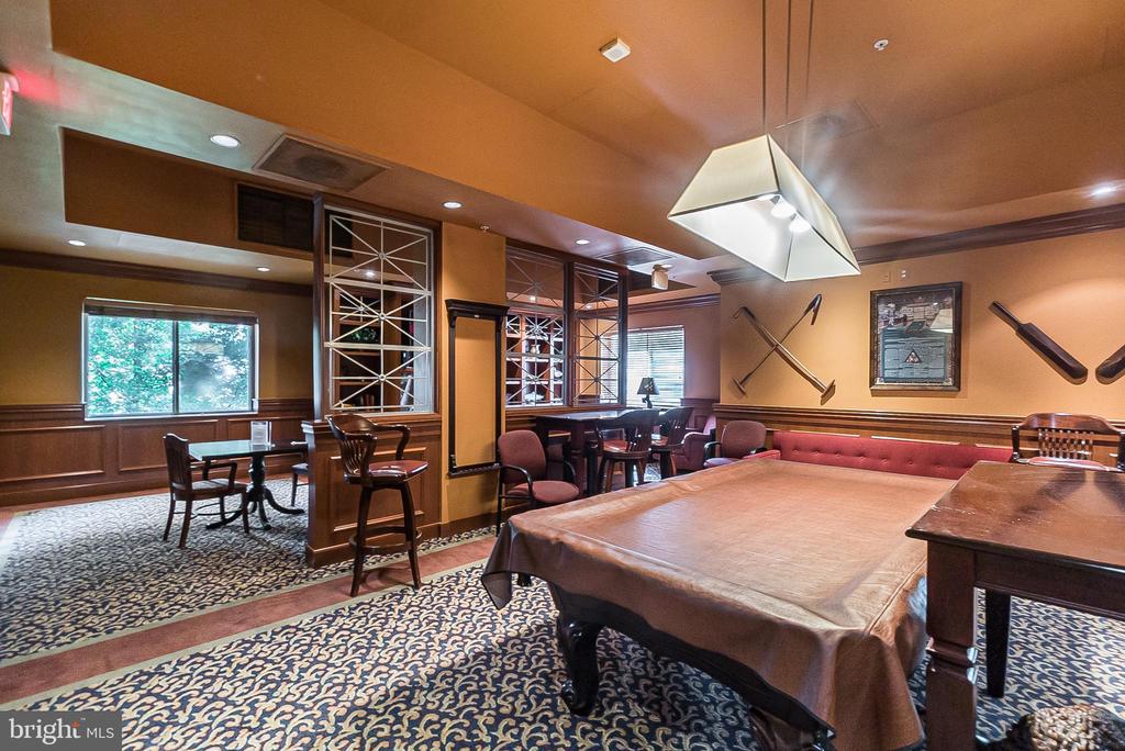 3101 N HAMPTON DRIVE Unit: 1411