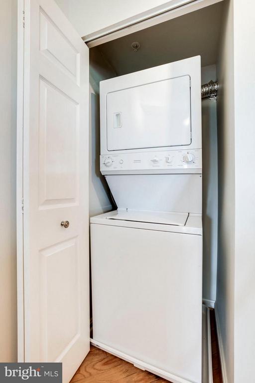 3101 N HAMPTON DRIVE Unit: 1411