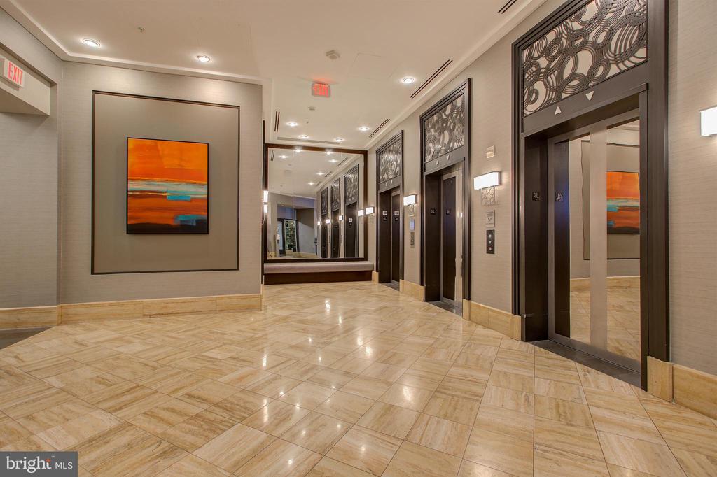 3101 N HAMPTON DRIVE Unit: 1411