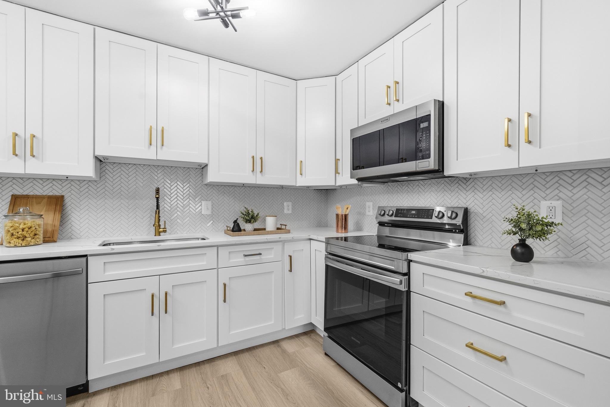 6101 EDSALL ROAD 602