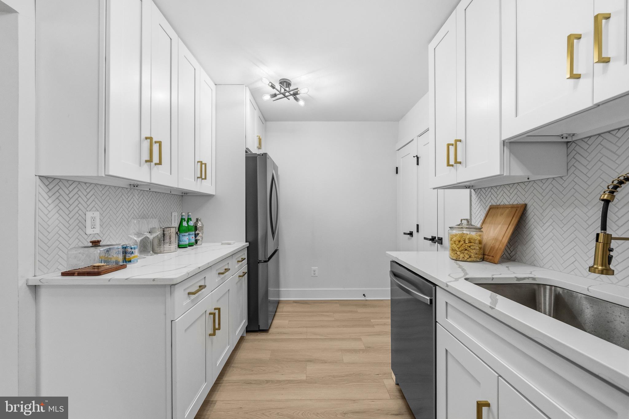 6101 EDSALL ROAD 602