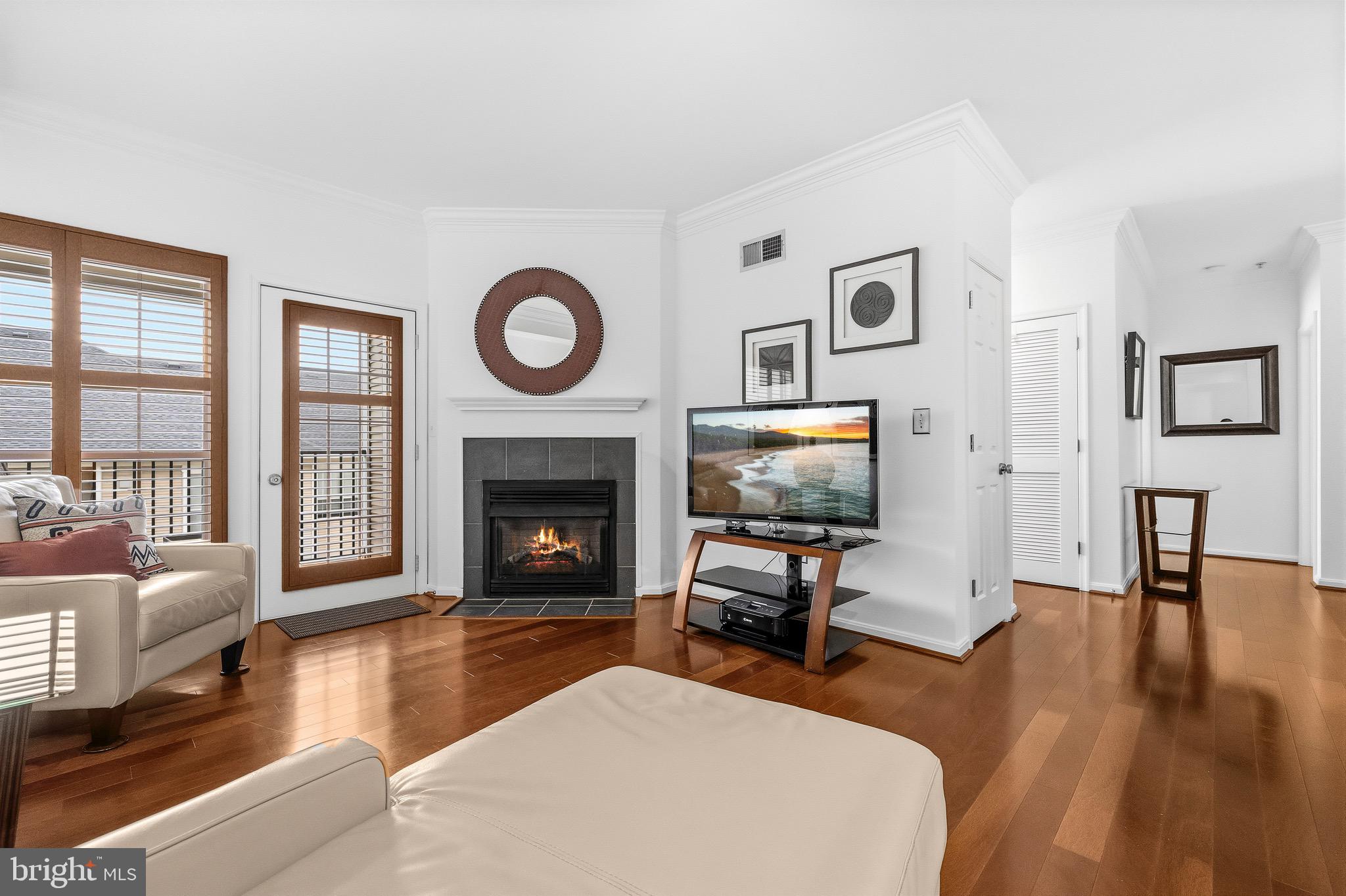 4854 EISENHOWER AVENUE 451