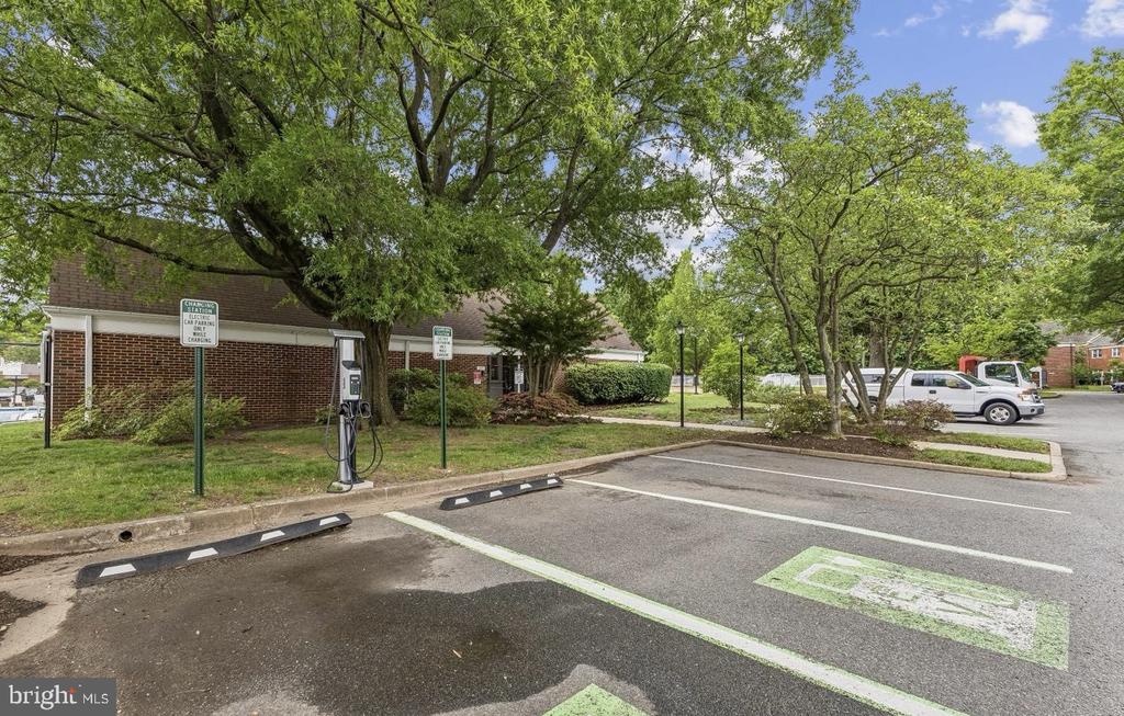 3484 MARTHA CUSTIS DRIVE