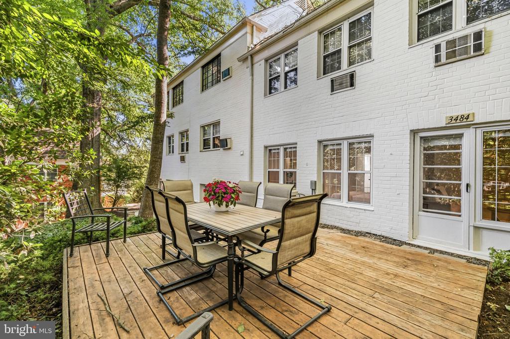 3484 MARTHA CUSTIS DRIVE