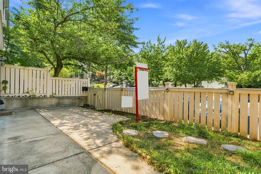 1415 N VAN DORN STREET Unit: A