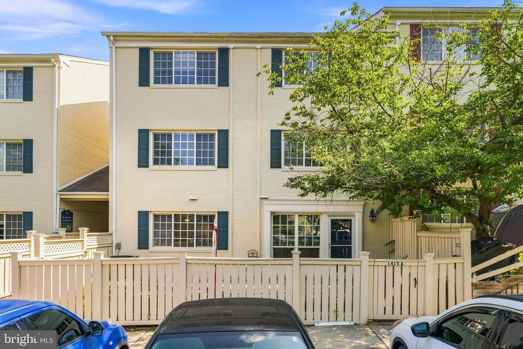 1415 N VAN DORN STREET Unit: A