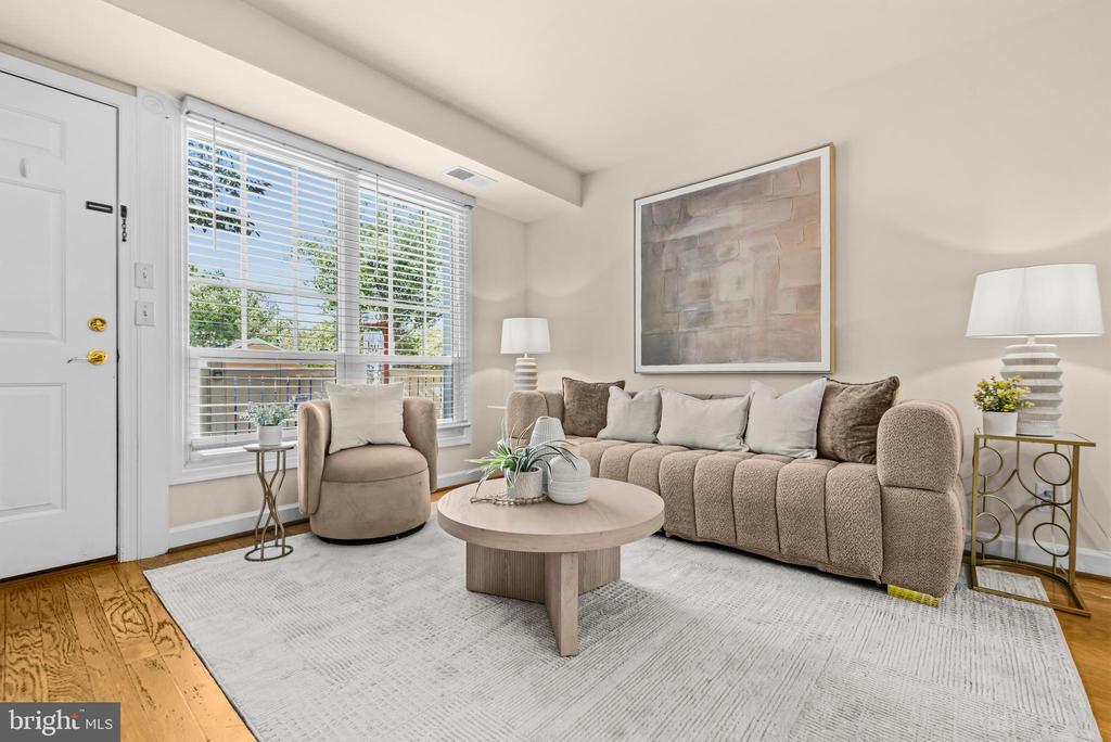 1415 N VAN DORN STREET Unit: A