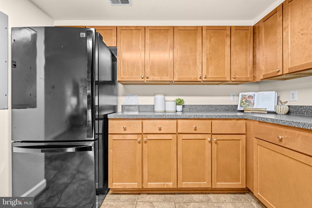 1415 N VAN DORN STREET Unit: A