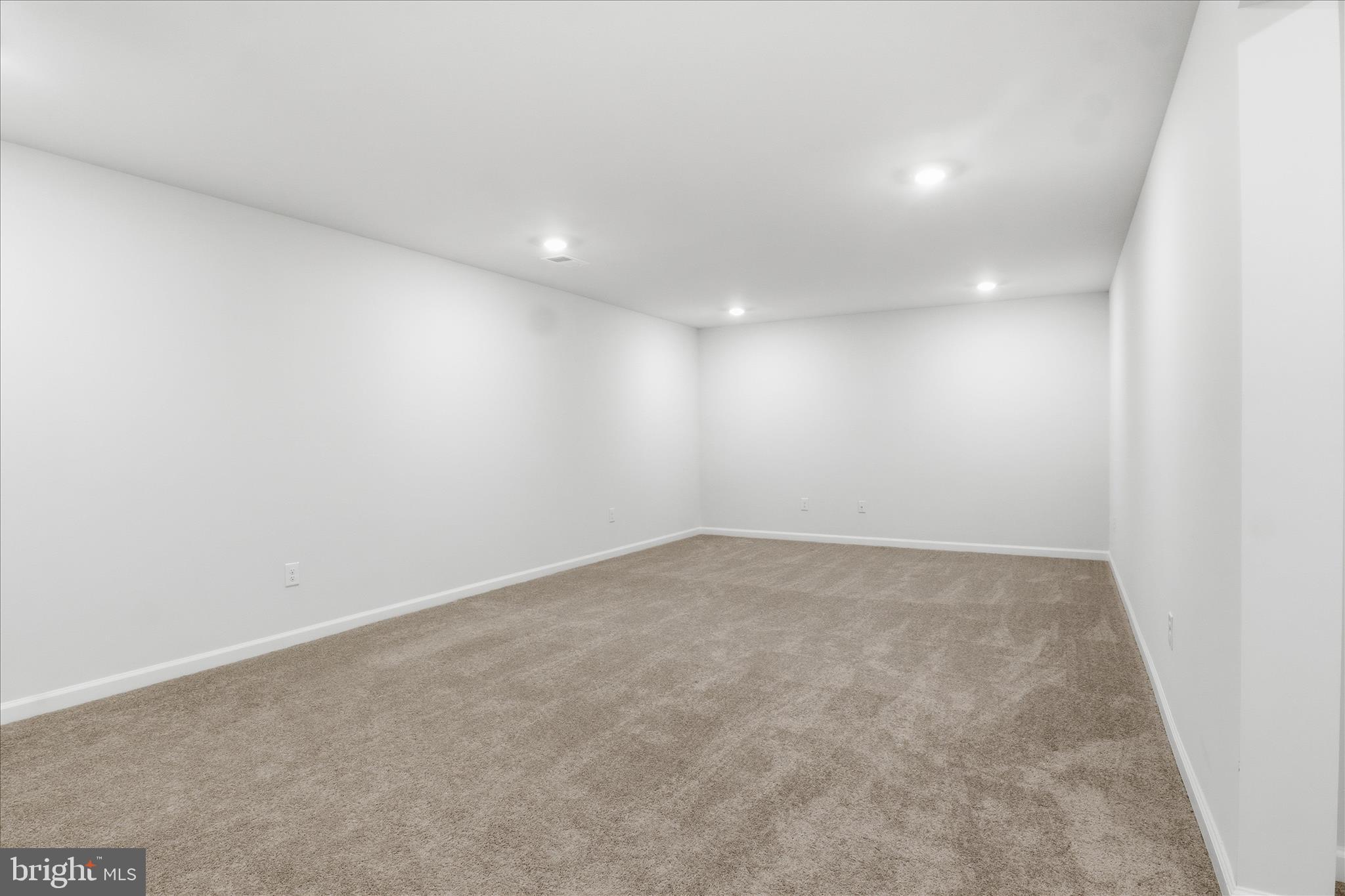 6619 SACAGAWEA STREET