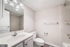 10570 MAIN STREET 307