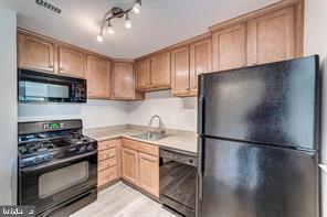 10570 MAIN STREET 307