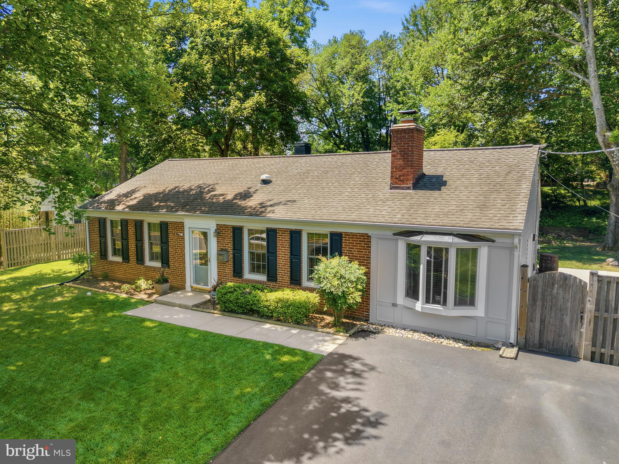 3609 EMBASSY LANE
