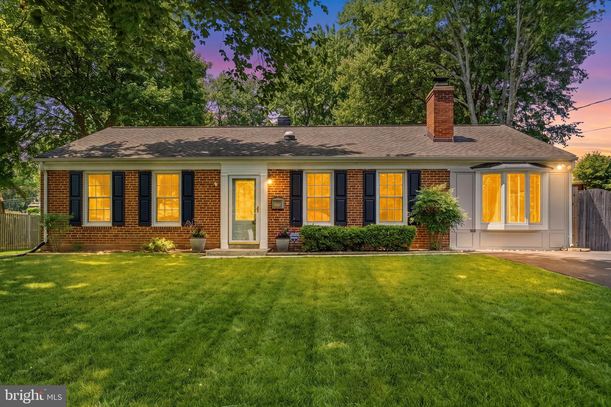 3609 EMBASSY LANE
