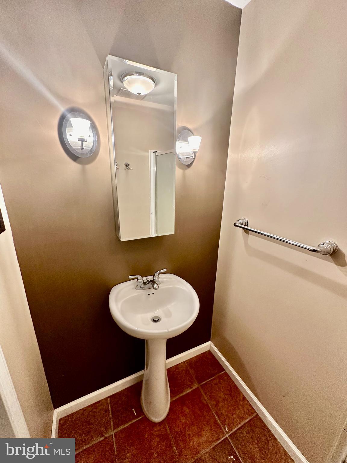 14661 ROGERS FORD RD