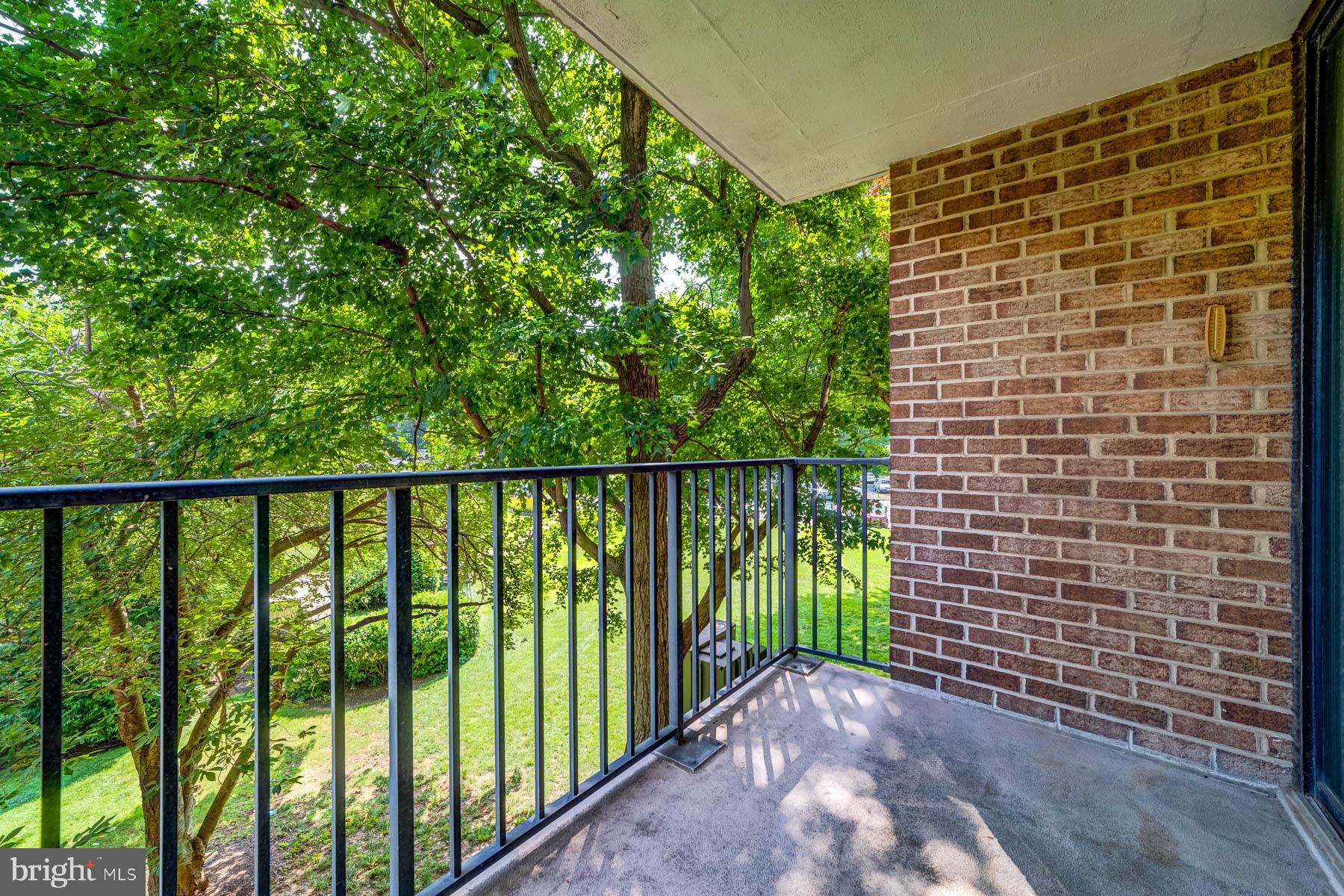 2311 Pimmit Dr #307