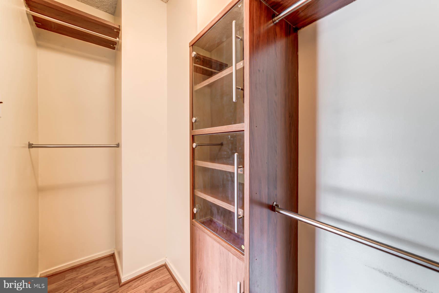 2311 Pimmit Dr #307