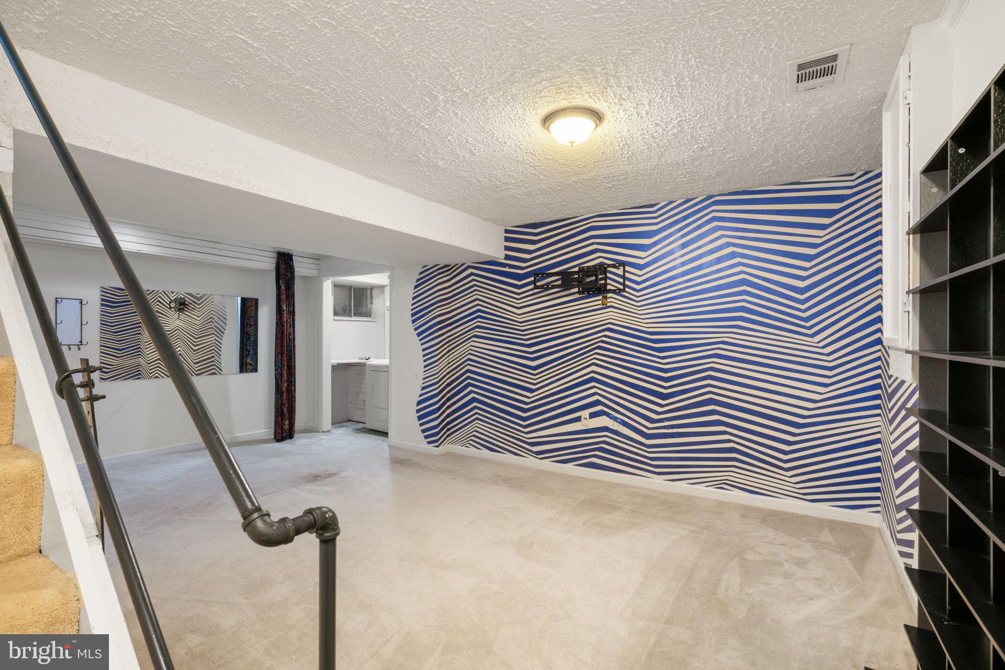 4301 Pleasant Valley Road