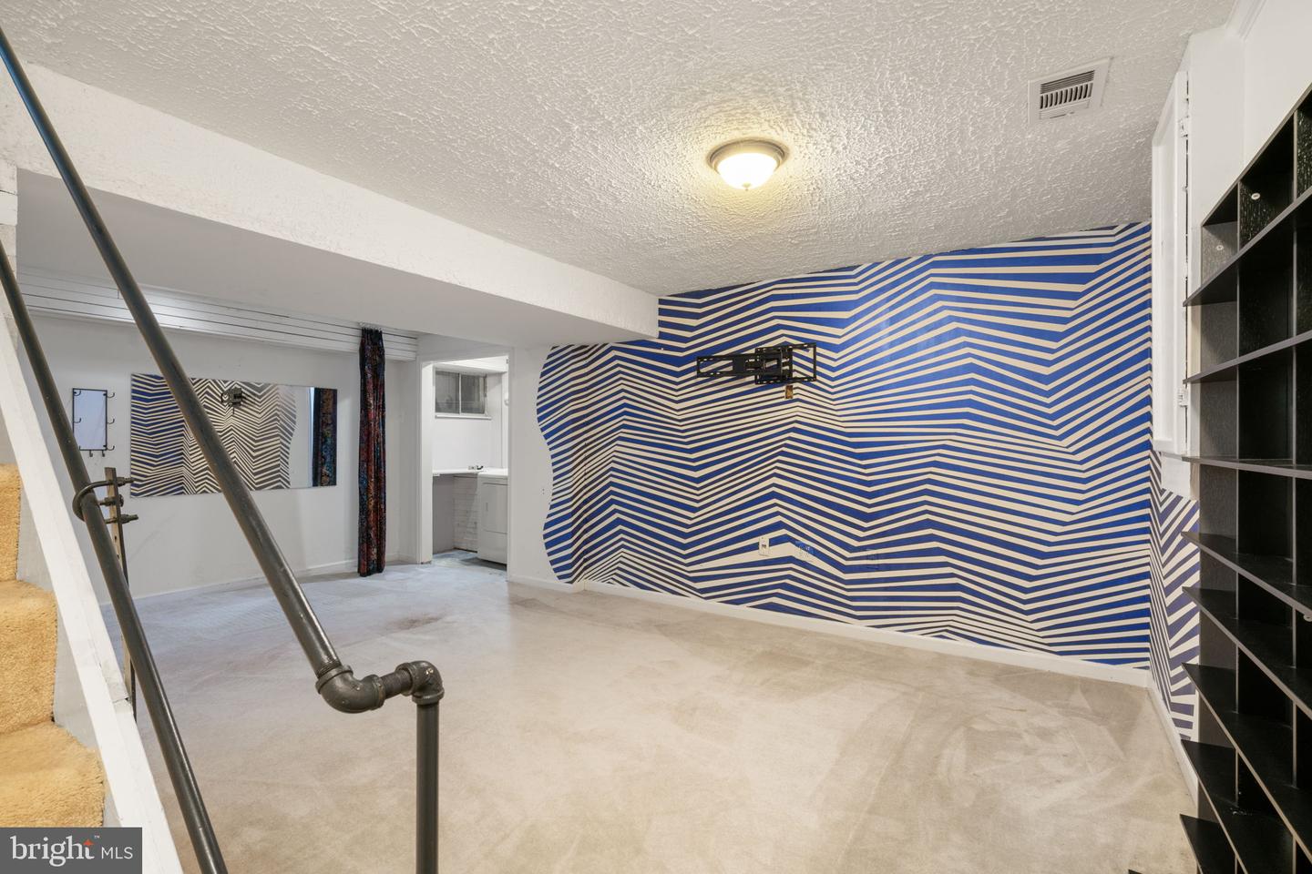 4301 Pleasant Valley Road
