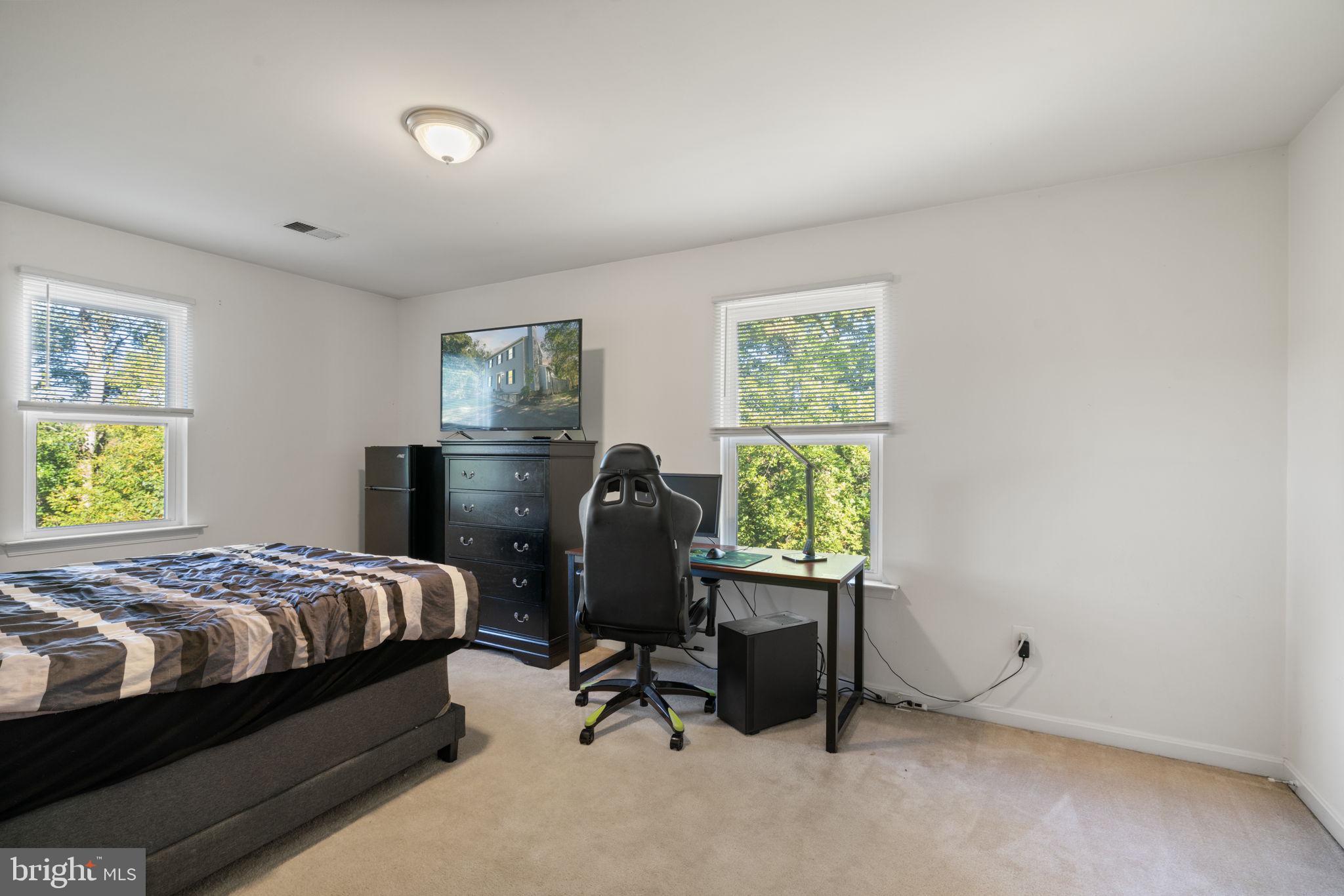 4301 Pleasant Valley Road