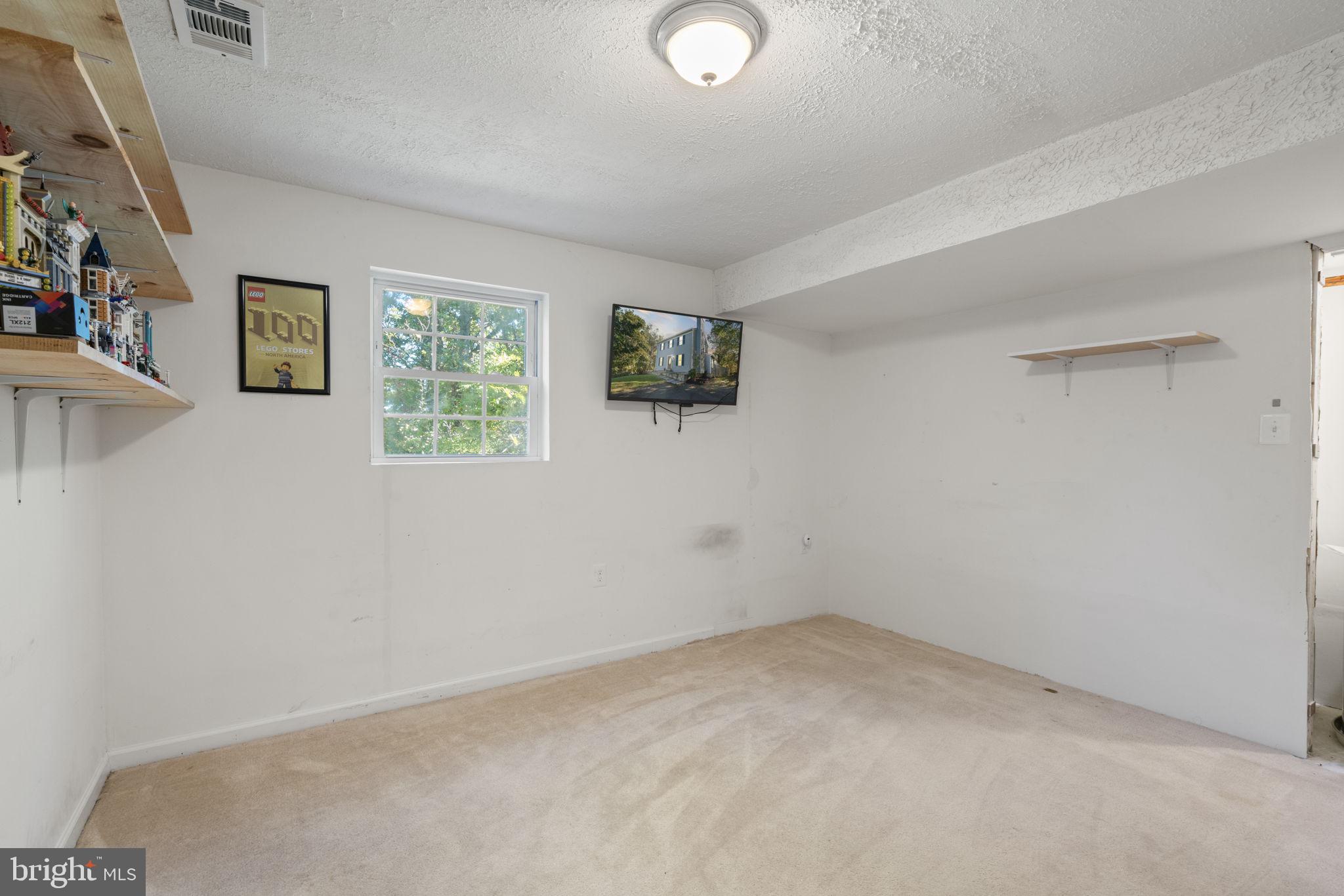 4301 Pleasant Valley Road