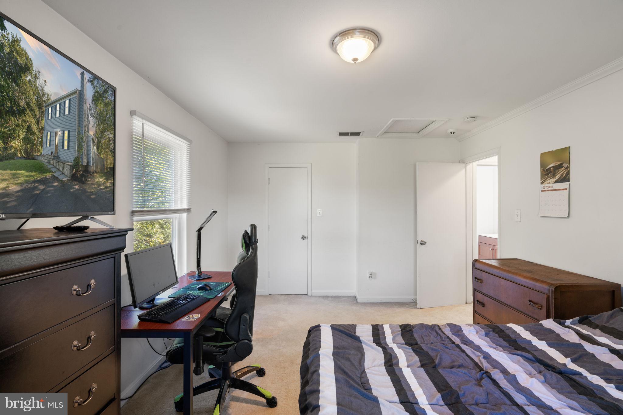 4301 Pleasant Valley Road