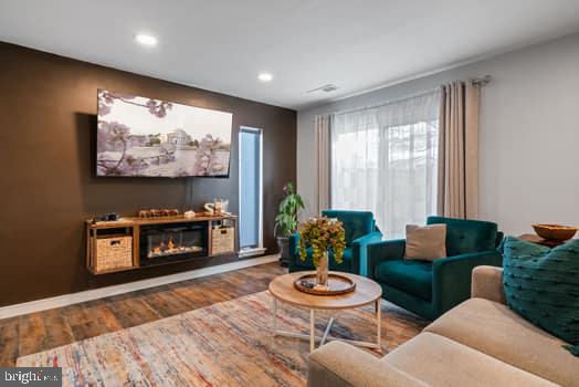 5760 Village Green Dr #09/5760