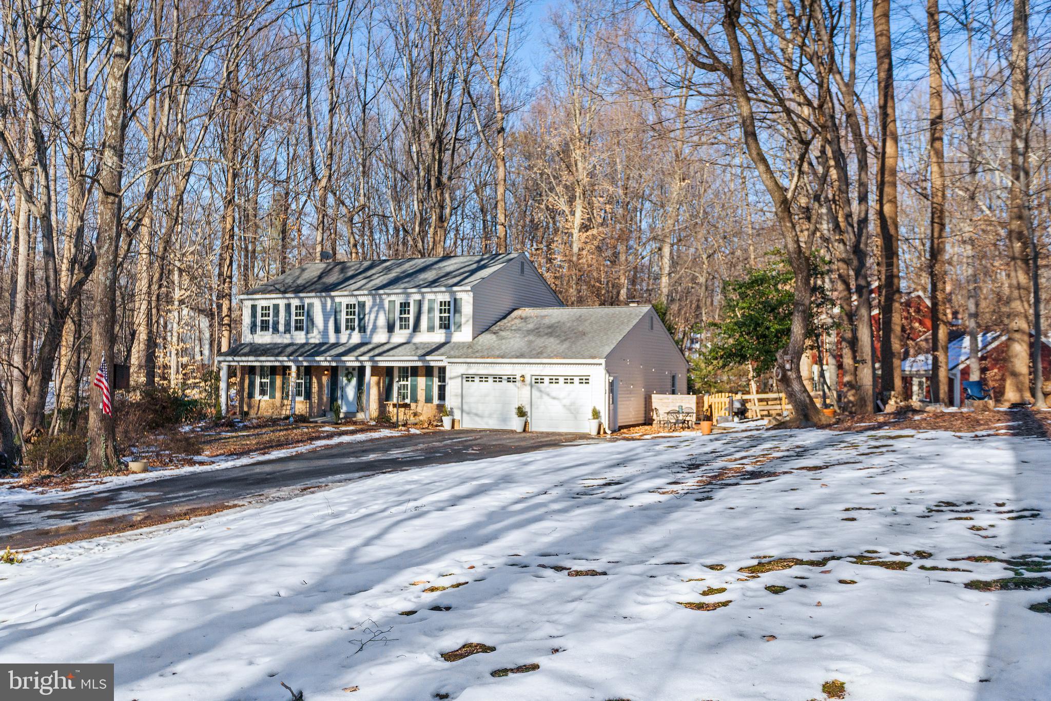 6096 Arrington Dr