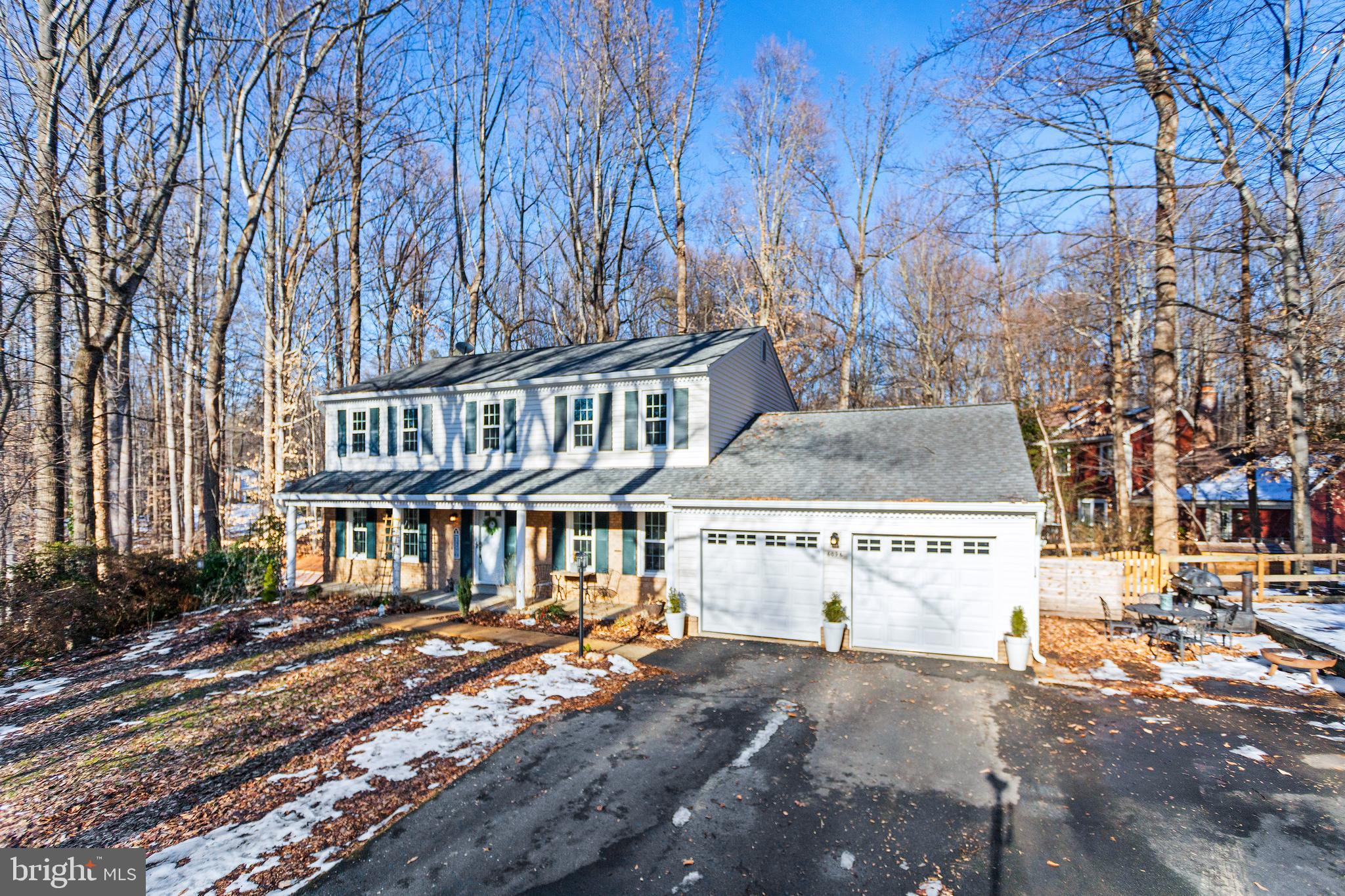 6096 Arrington Dr