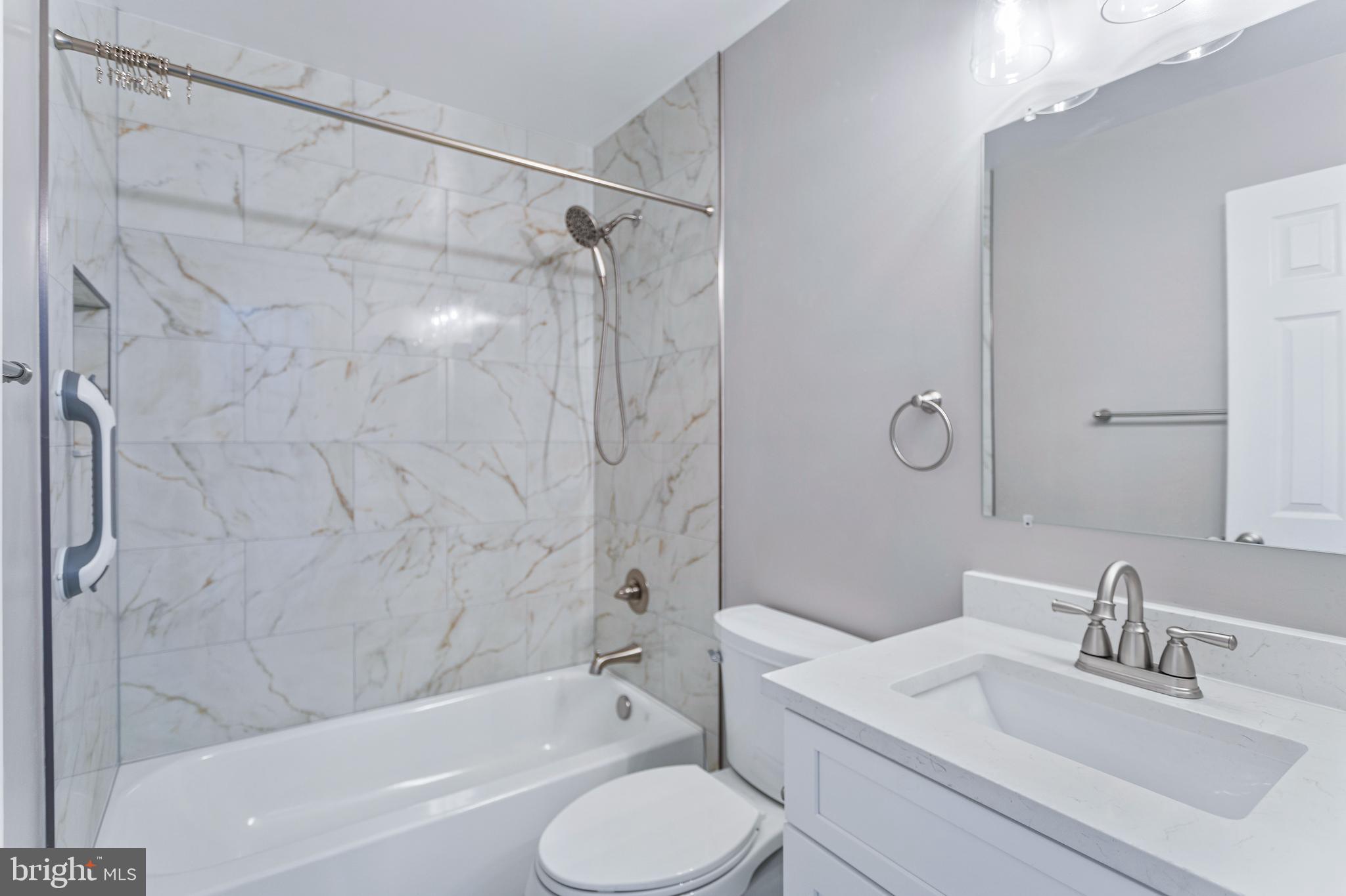 6008 MERSEY OAKS WAY #3F