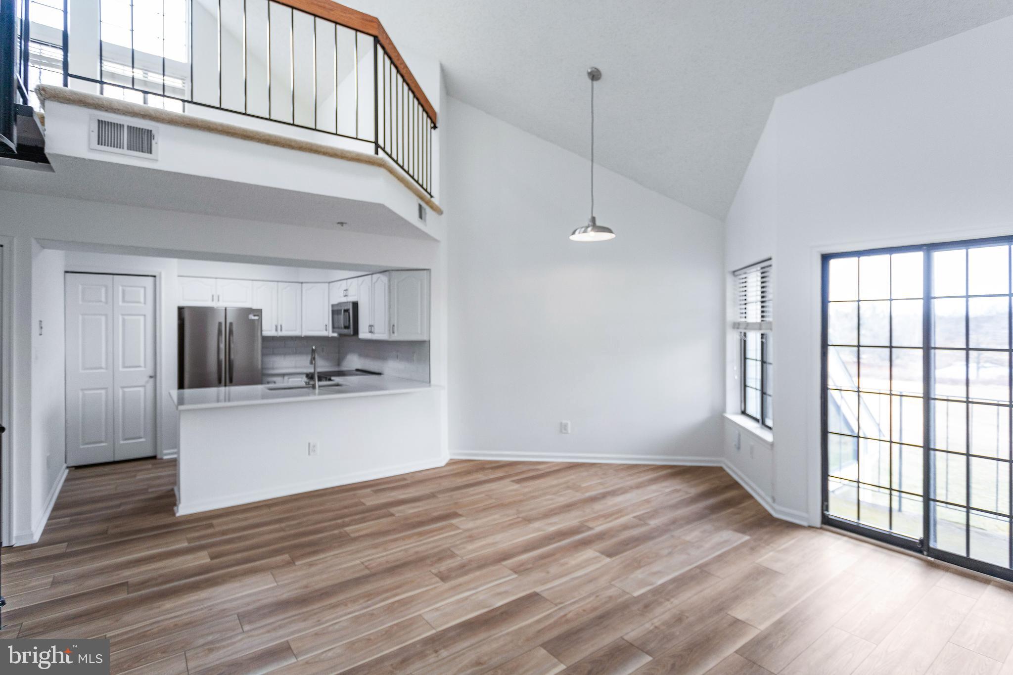 6008 MERSEY OAKS WAY #3F