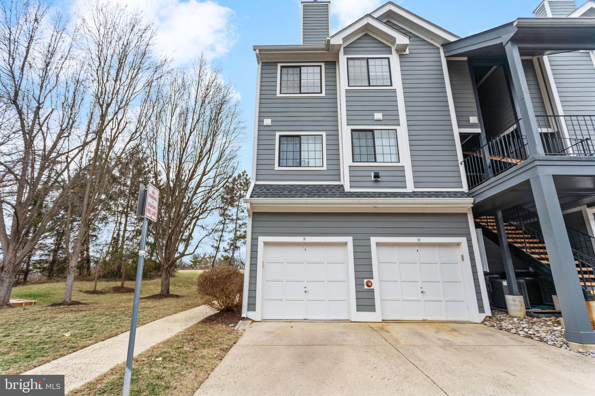 6008 MERSEY OAKS WAY #3F