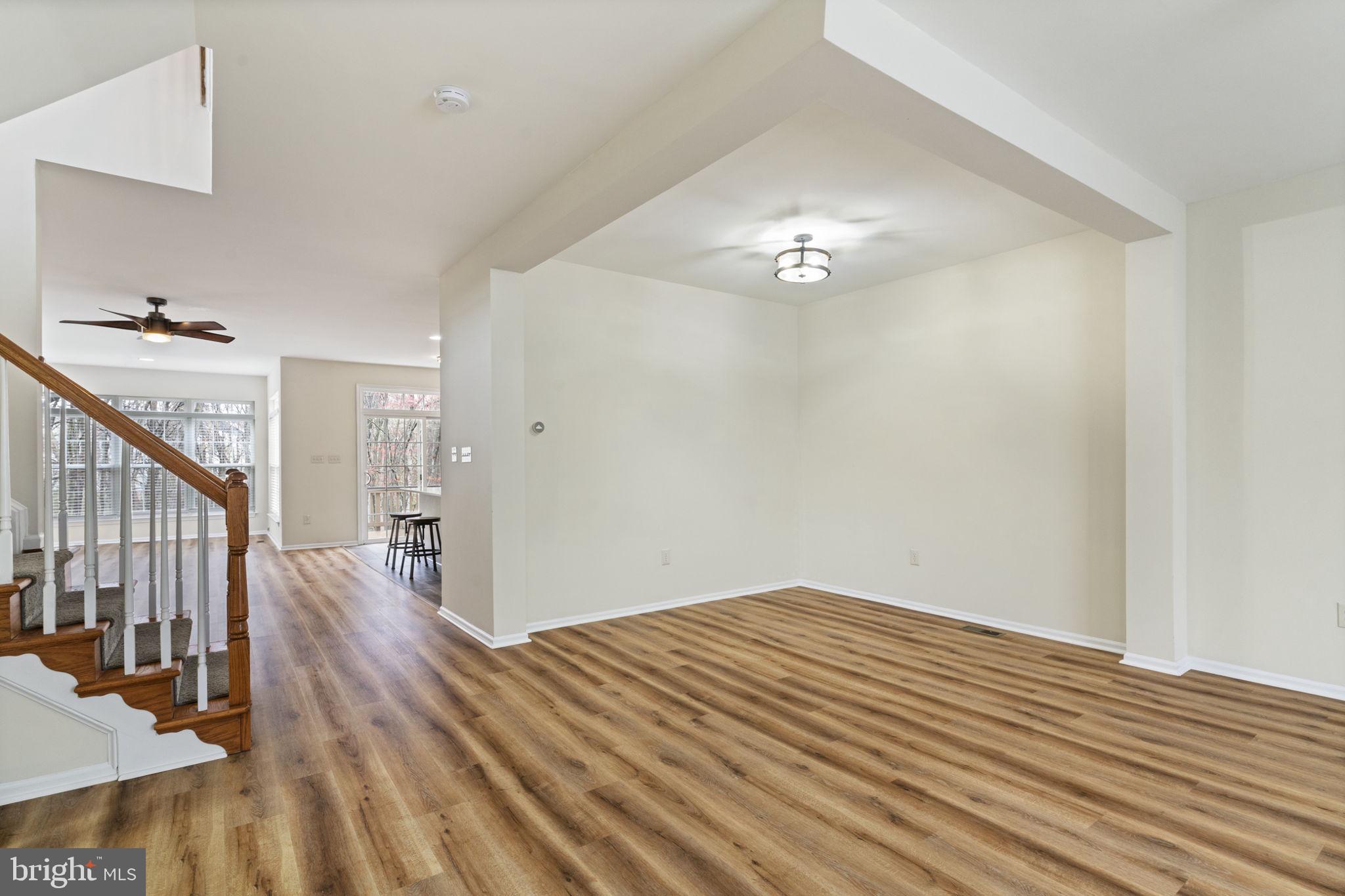 7315 Hampton Manor Pl