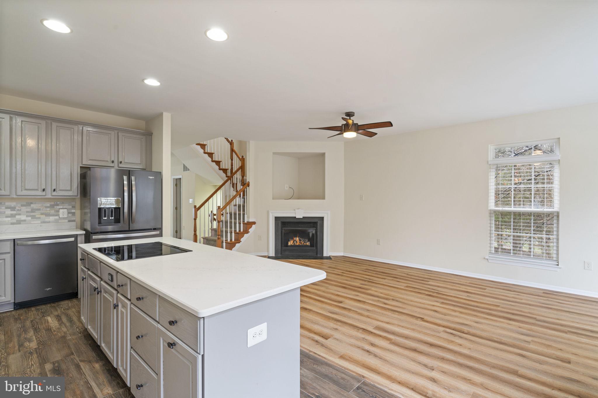 7315 Hampton Manor Pl