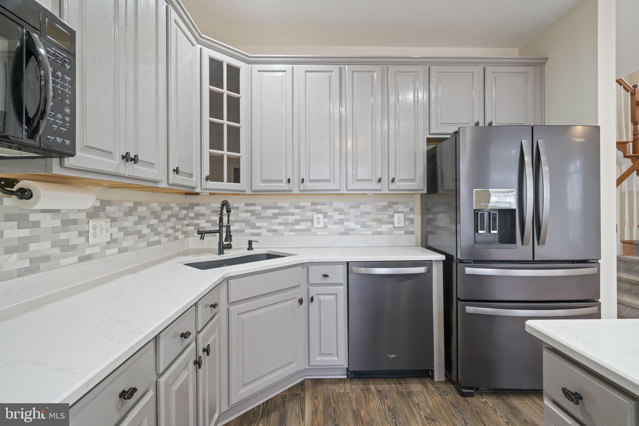 7315 Hampton Manor Pl