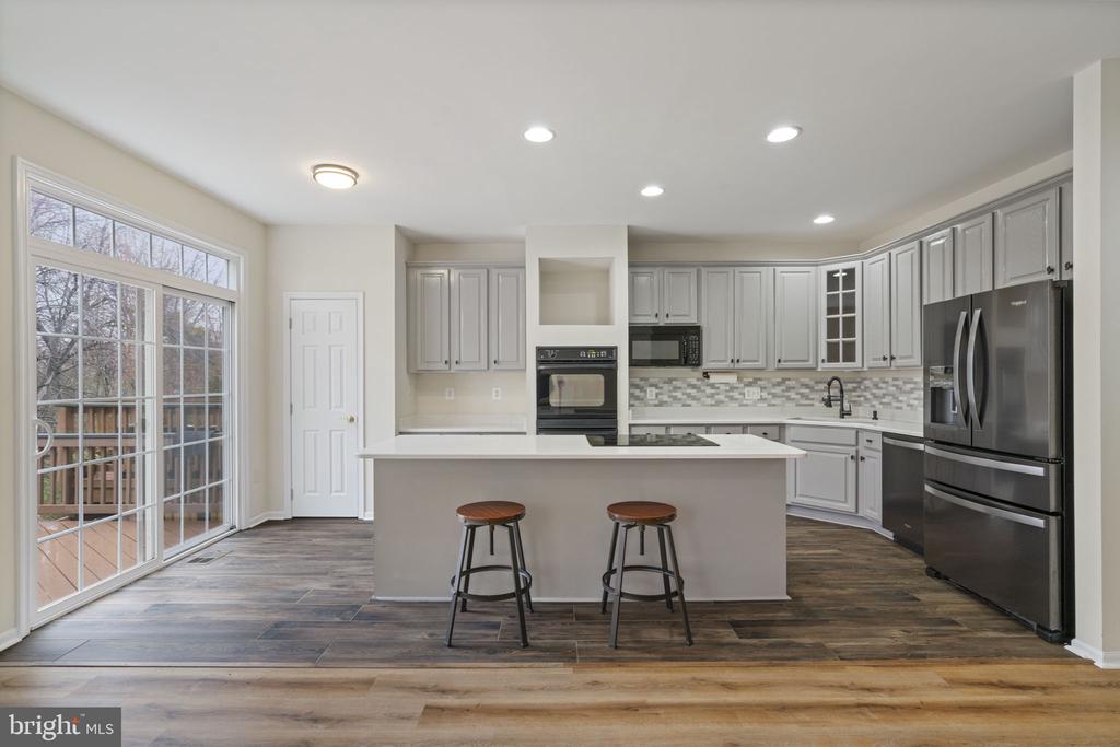 7315 Hampton Manor Pl