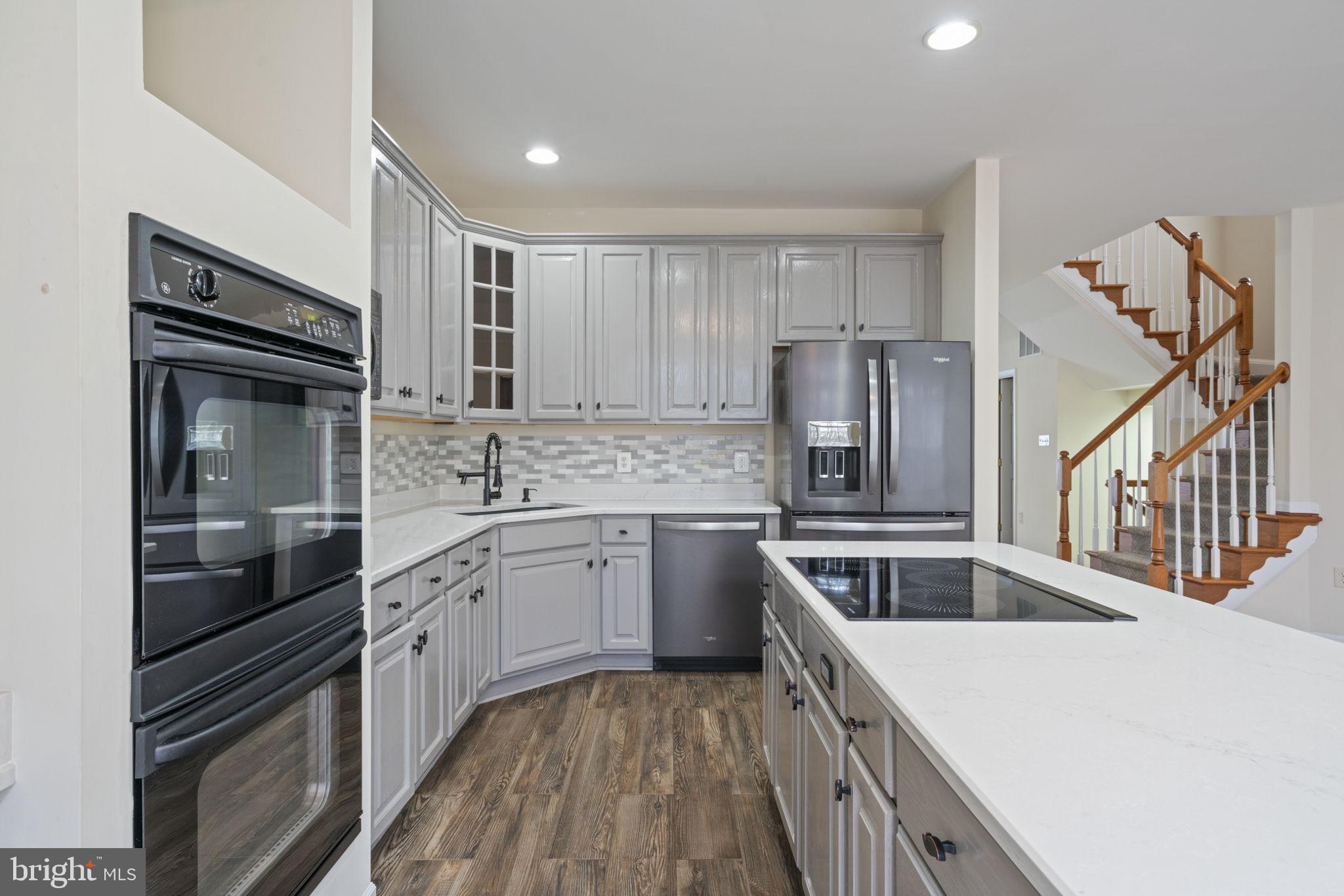 7315 Hampton Manor Pl