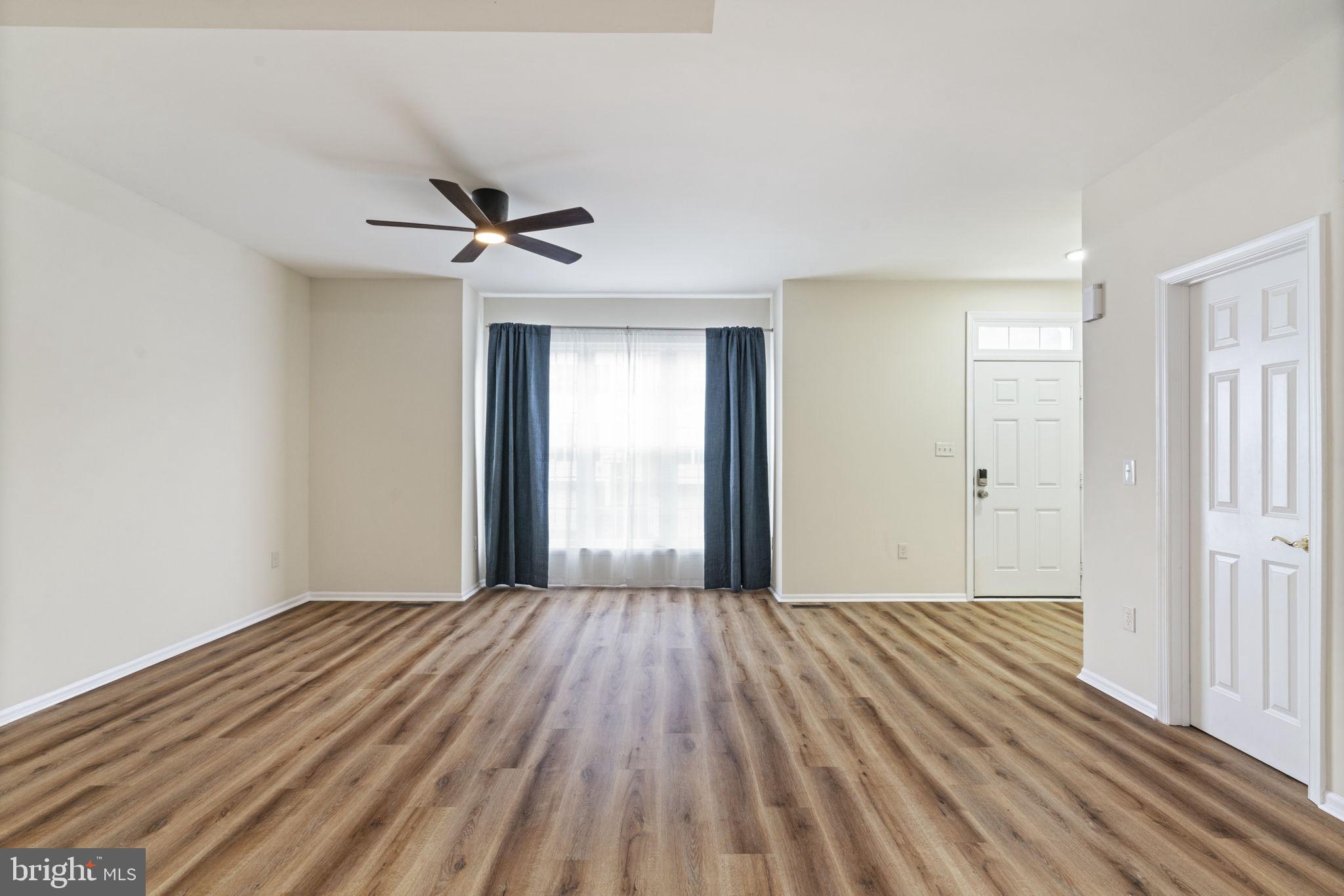 7315 Hampton Manor Pl