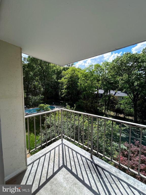 2059 HUNTINGTON AVE #500